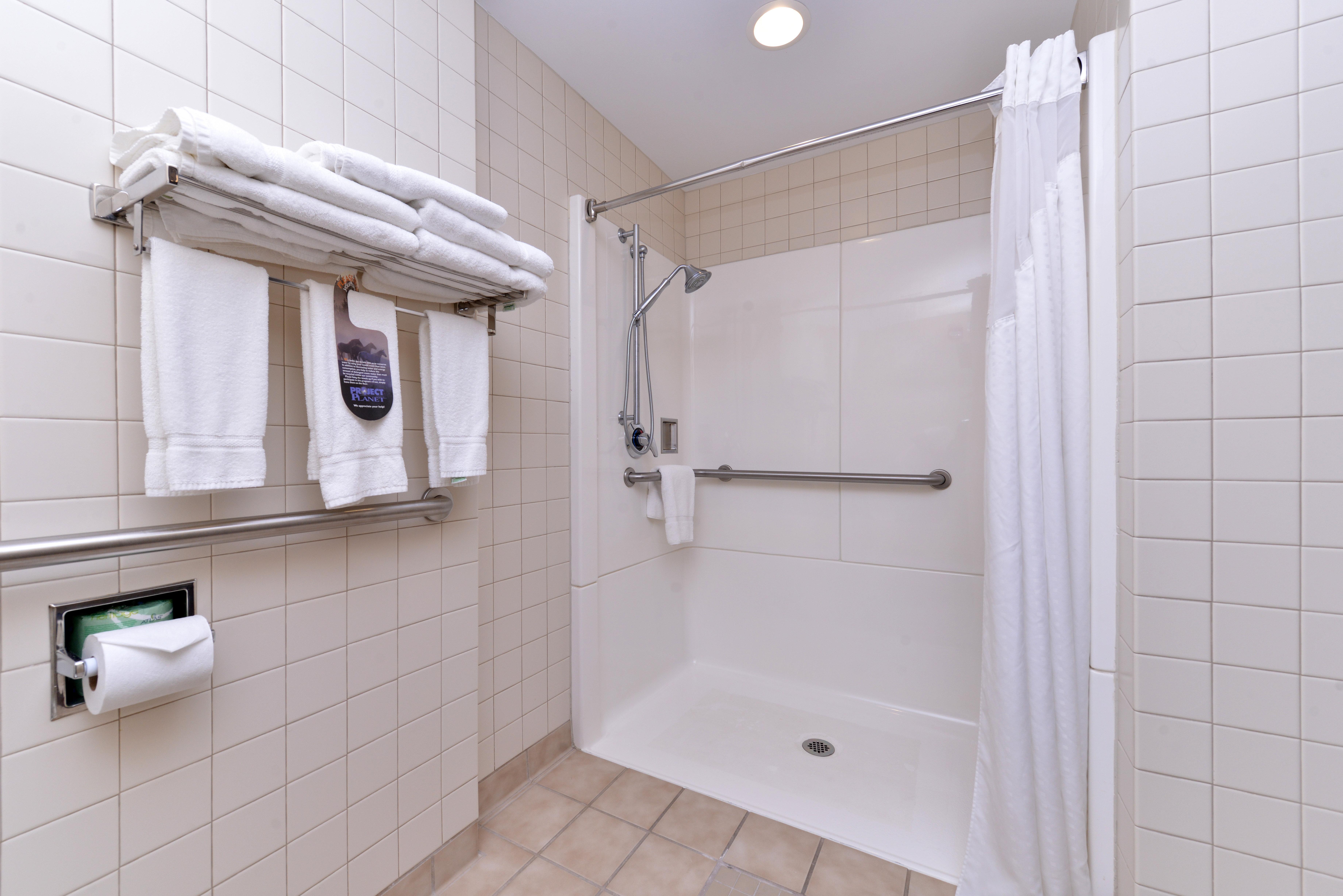 Holiday Inn Express Breezewood By Ihg Екстер'єр фото